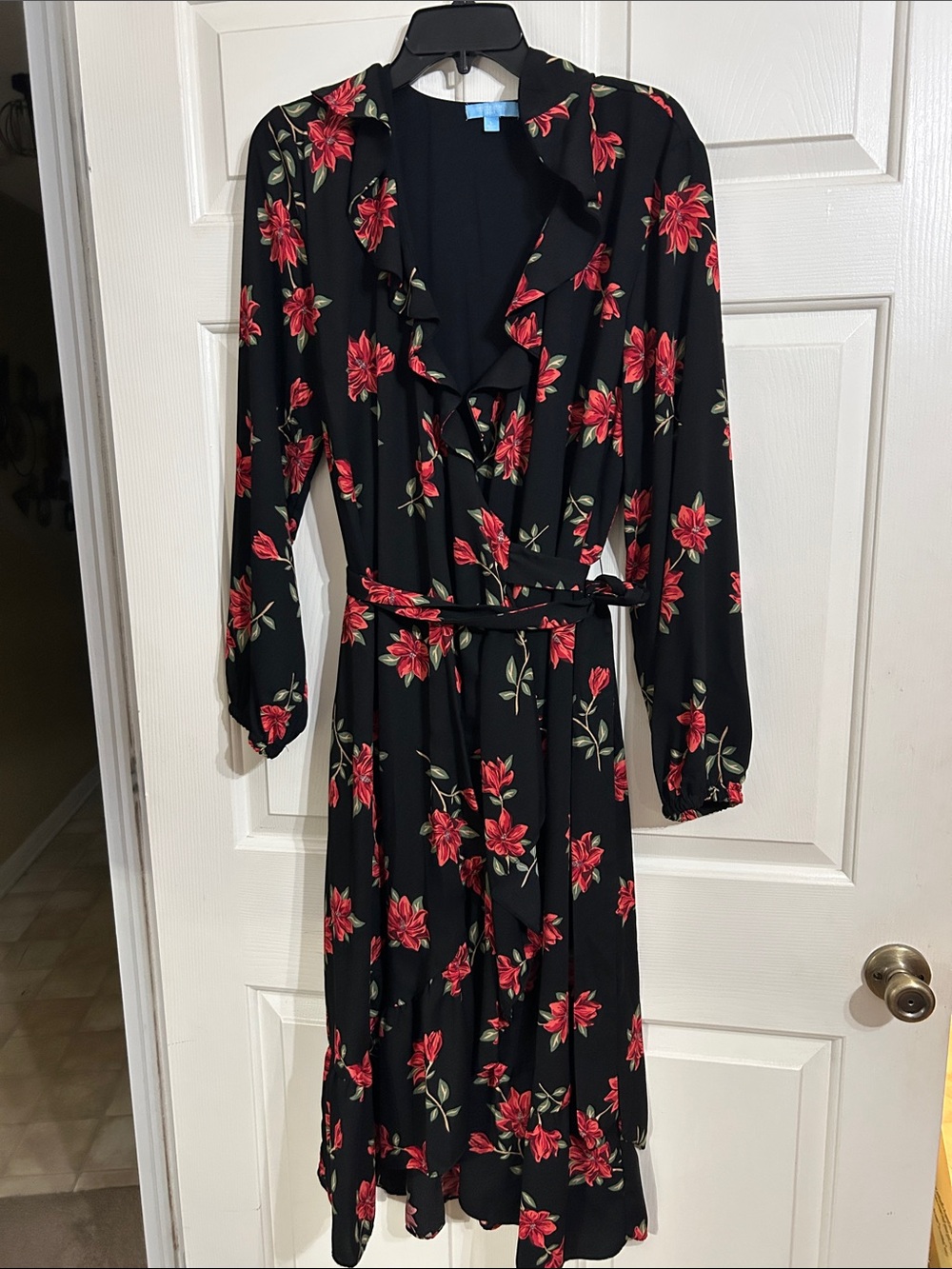 Draper James Black Long-Sleeve Floral Wrap Dress with Red Blooms